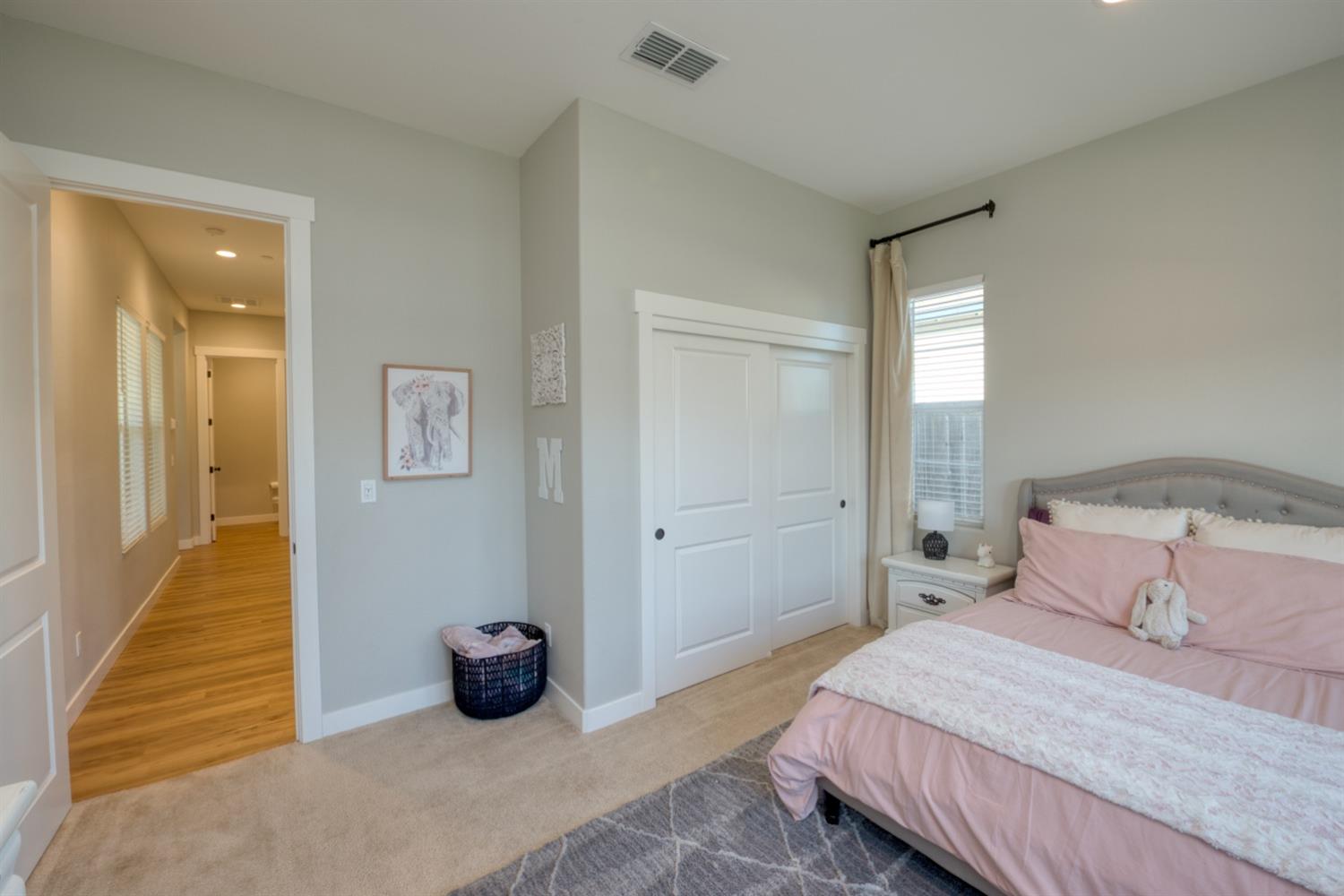 Detail Gallery Image 21 of 45 For 2775 Meadowbrook Ln, Turlock,  CA 95382 - 3 Beds | 2/1 Baths