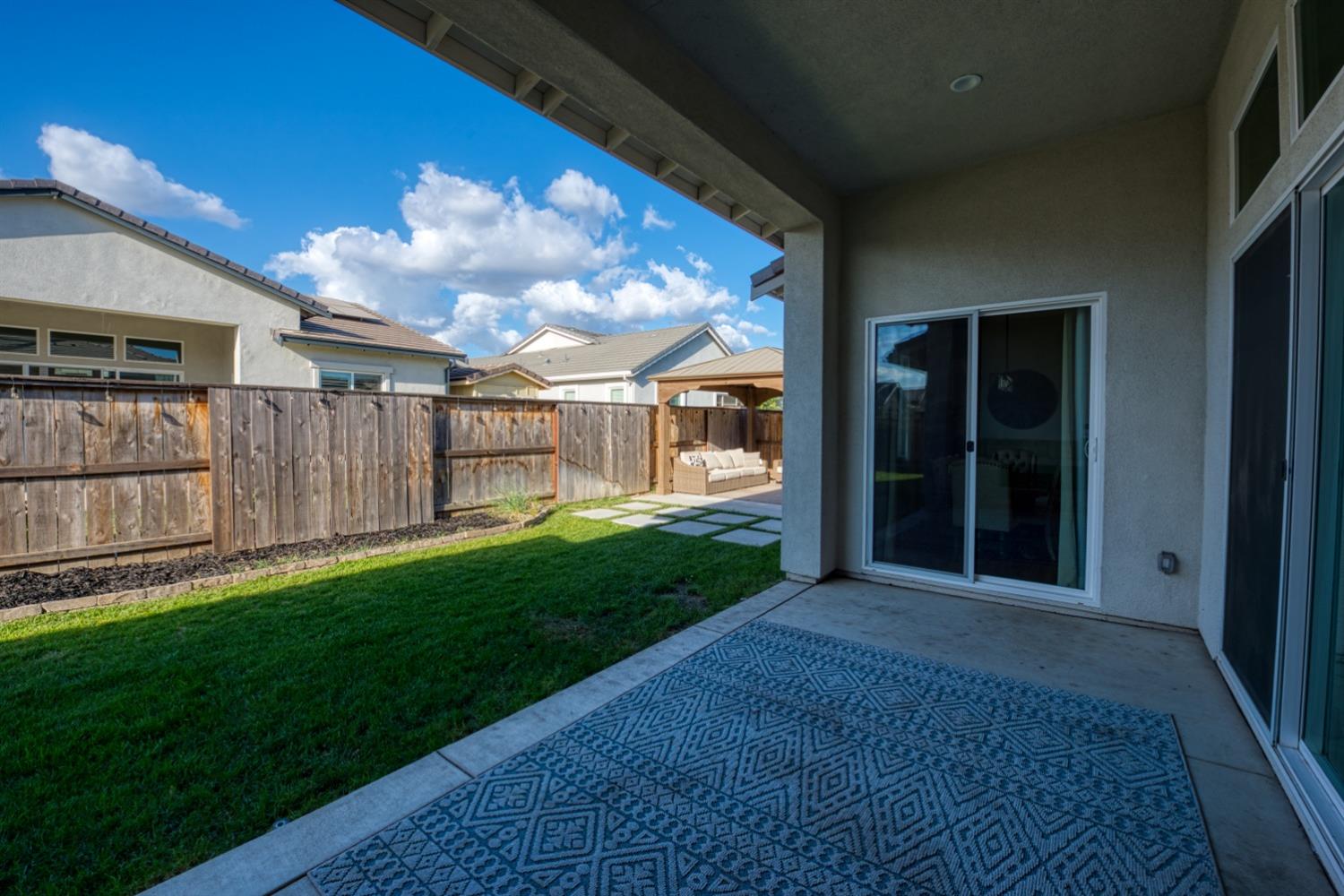 Detail Gallery Image 33 of 45 For 2775 Meadowbrook Ln, Turlock,  CA 95382 - 3 Beds | 2/1 Baths