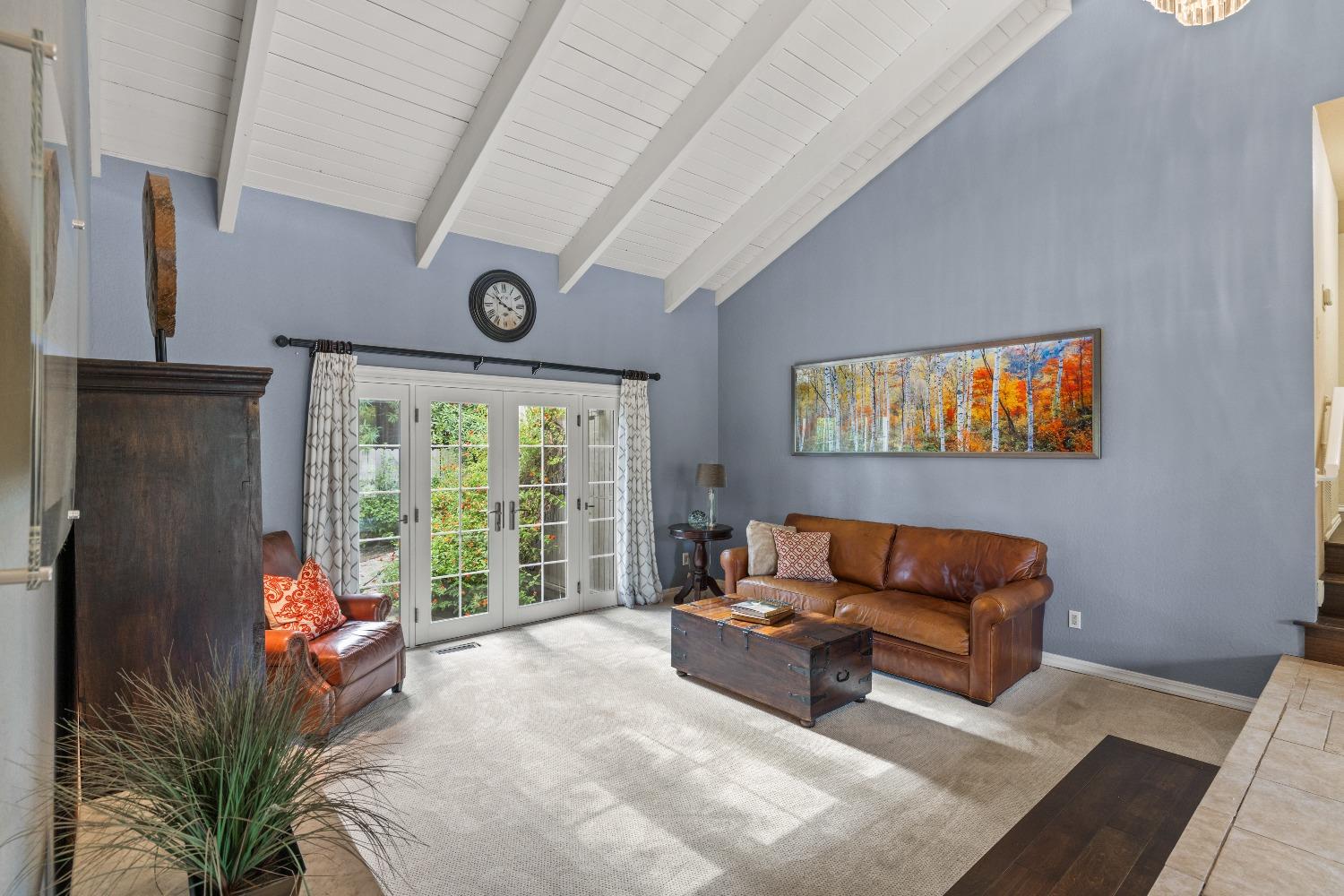 Detail Gallery Image 10 of 76 For 9920 Willey Ct, Granite Bay,  CA 95746 - 4 Beds | 2/1 Baths