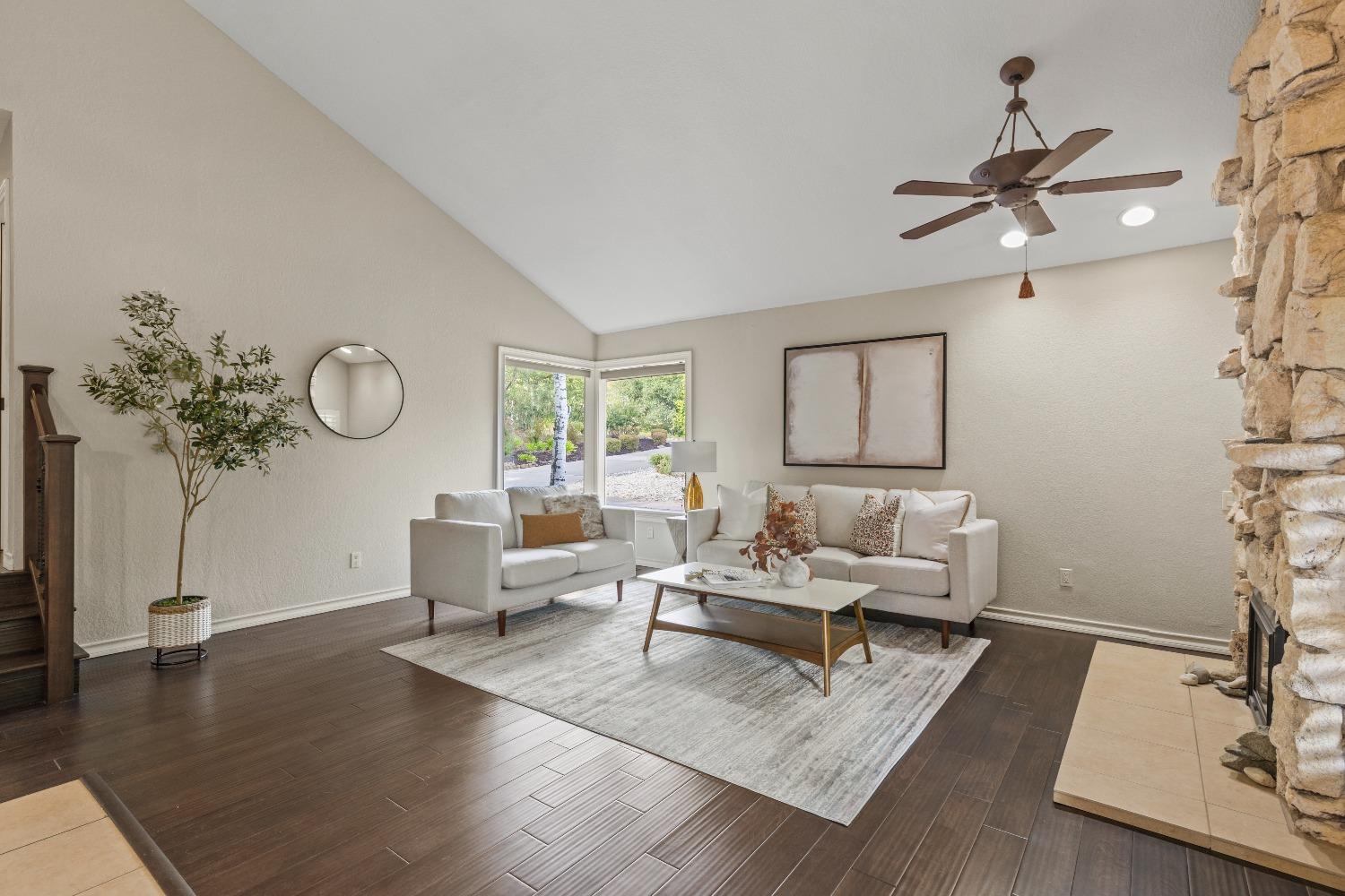 Detail Gallery Image 13 of 76 For 9920 Willey Ct, Granite Bay,  CA 95746 - 4 Beds | 2/1 Baths