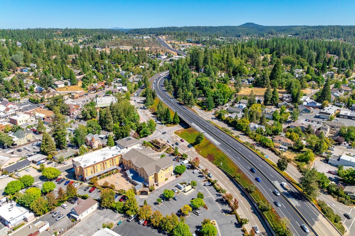 Detail Gallery Image 76 of 77 For 433 Neal St, Grass Valley,  CA 95945 - 3 Beds | 2 Baths