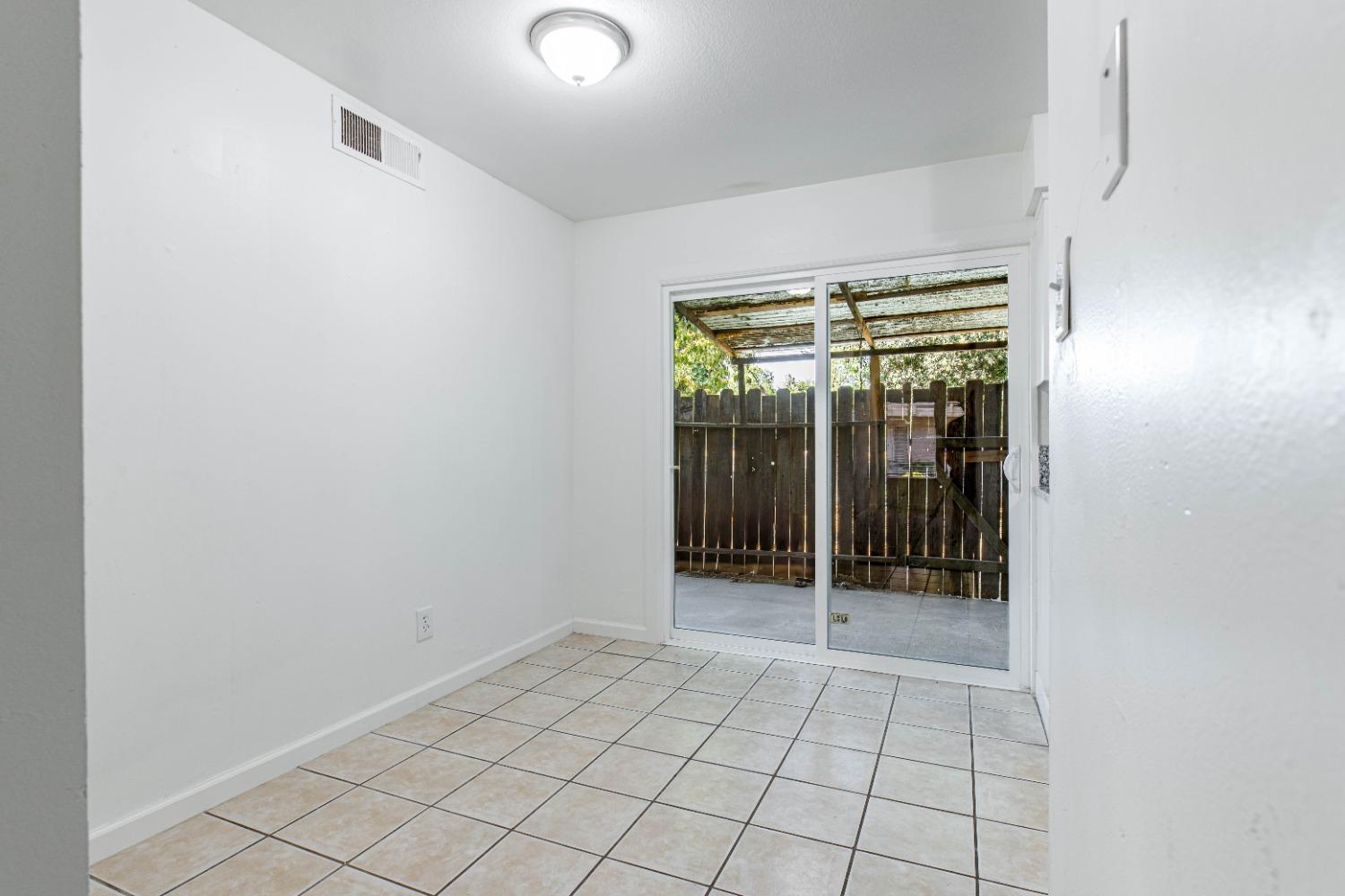 Detail Gallery Image 9 of 22 For 617 W Granger Ave #83,  Modesto,  CA 95350 - 2 Beds | 2 Baths