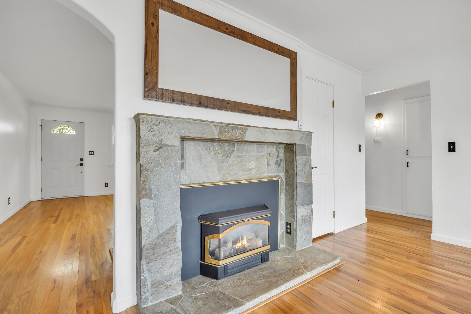 Detail Gallery Image 13 of 45 For 415 Gold St, Auburn,  CA 95603 - 3 Beds | 2 Baths