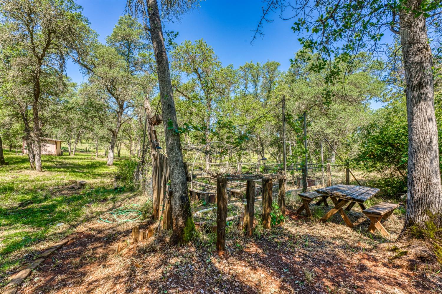 Detail Gallery Image 38 of 56 For 2720 North Shingle Rd, Shingle Springs,  CA 95682 - 4 Beds | 3/1 Baths