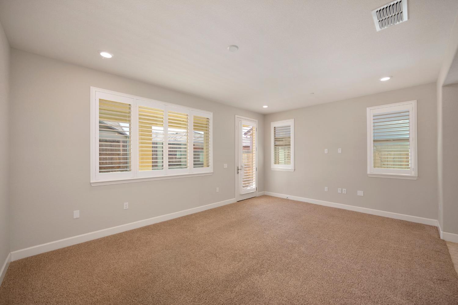 Detail Gallery Image 17 of 56 For 4015 Santa Ynez Dr, El Dorado Hills,  CA 95762 - 2 Beds | 2/1 Baths