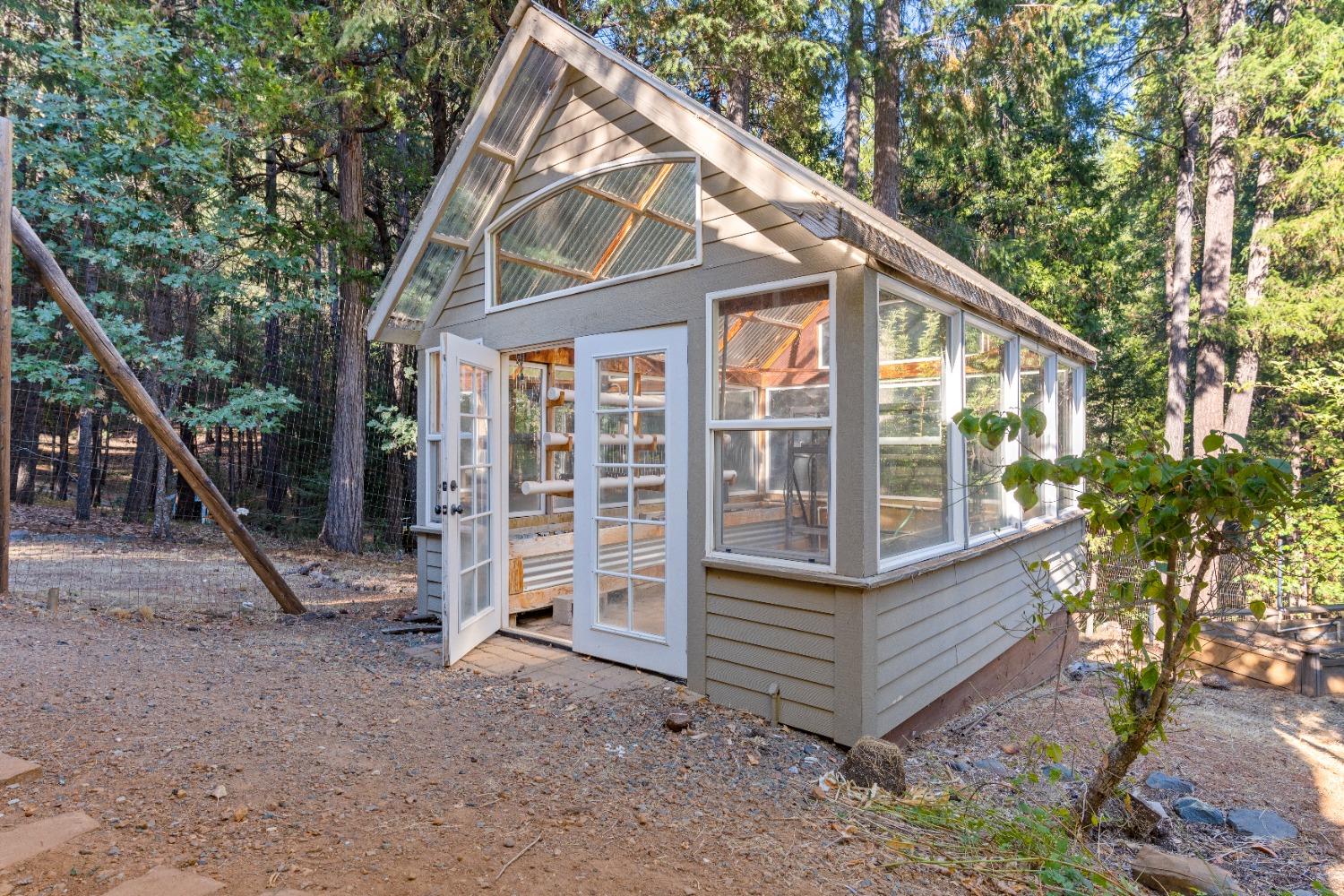 Detail Gallery Image 74 of 99 For 10895 Scotts Flat Dam Road, Nevada City,  CA 95959 - 3 Beds | 2 Baths