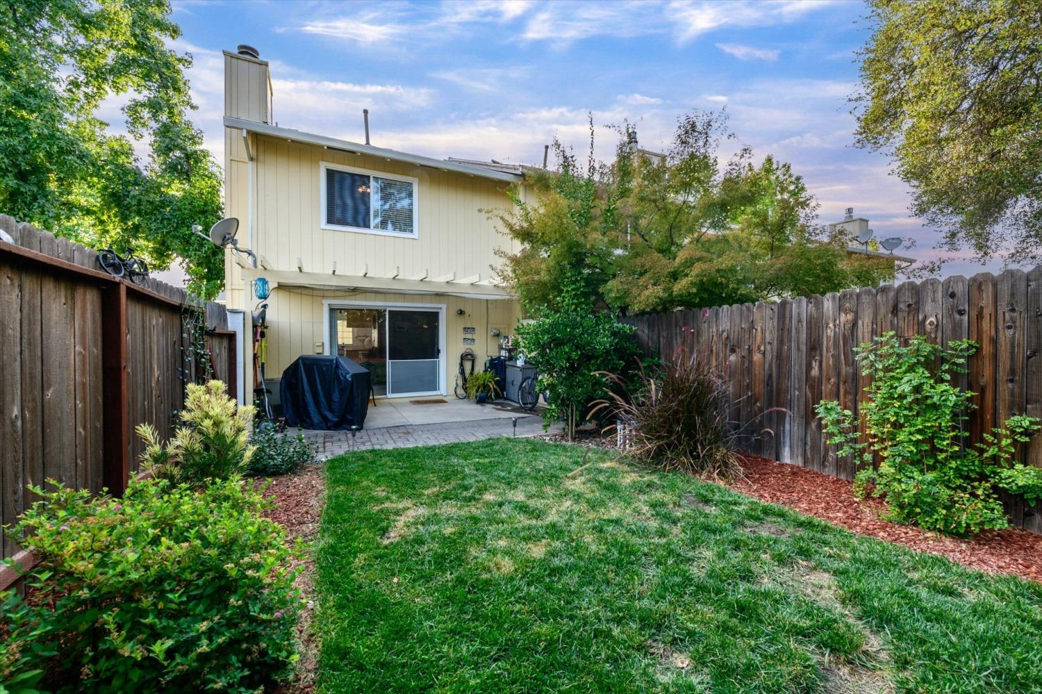 Detail Gallery Image 21 of 25 For 578 Diamond Meadows Loop, Diamond Springs,  CA 95619 - 2 Beds | 1/1 Baths