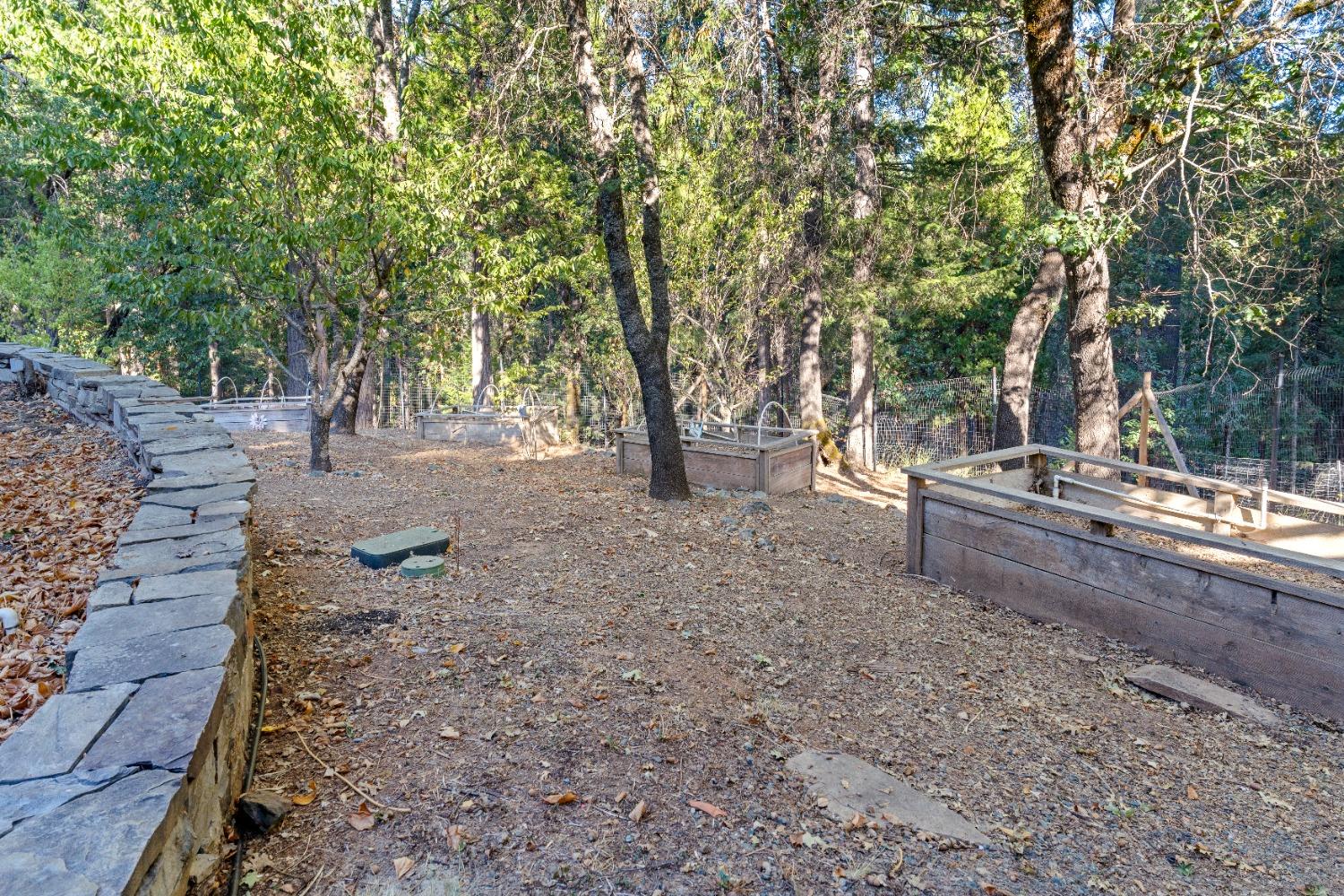 Detail Gallery Image 86 of 99 For 10895 Scotts Flat Dam Road, Nevada City,  CA 95959 - 3 Beds | 2 Baths