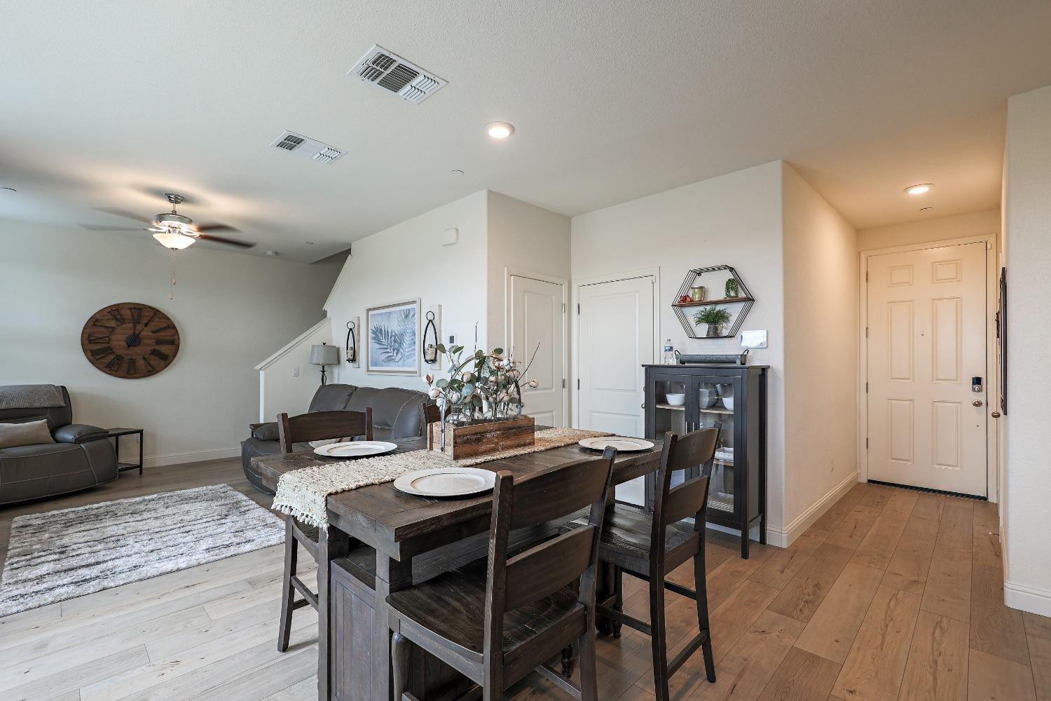 Detail Gallery Image 11 of 59 For 190 Korbel Ave, Merced,  CA 95348 - 3 Beds | 2/1 Baths