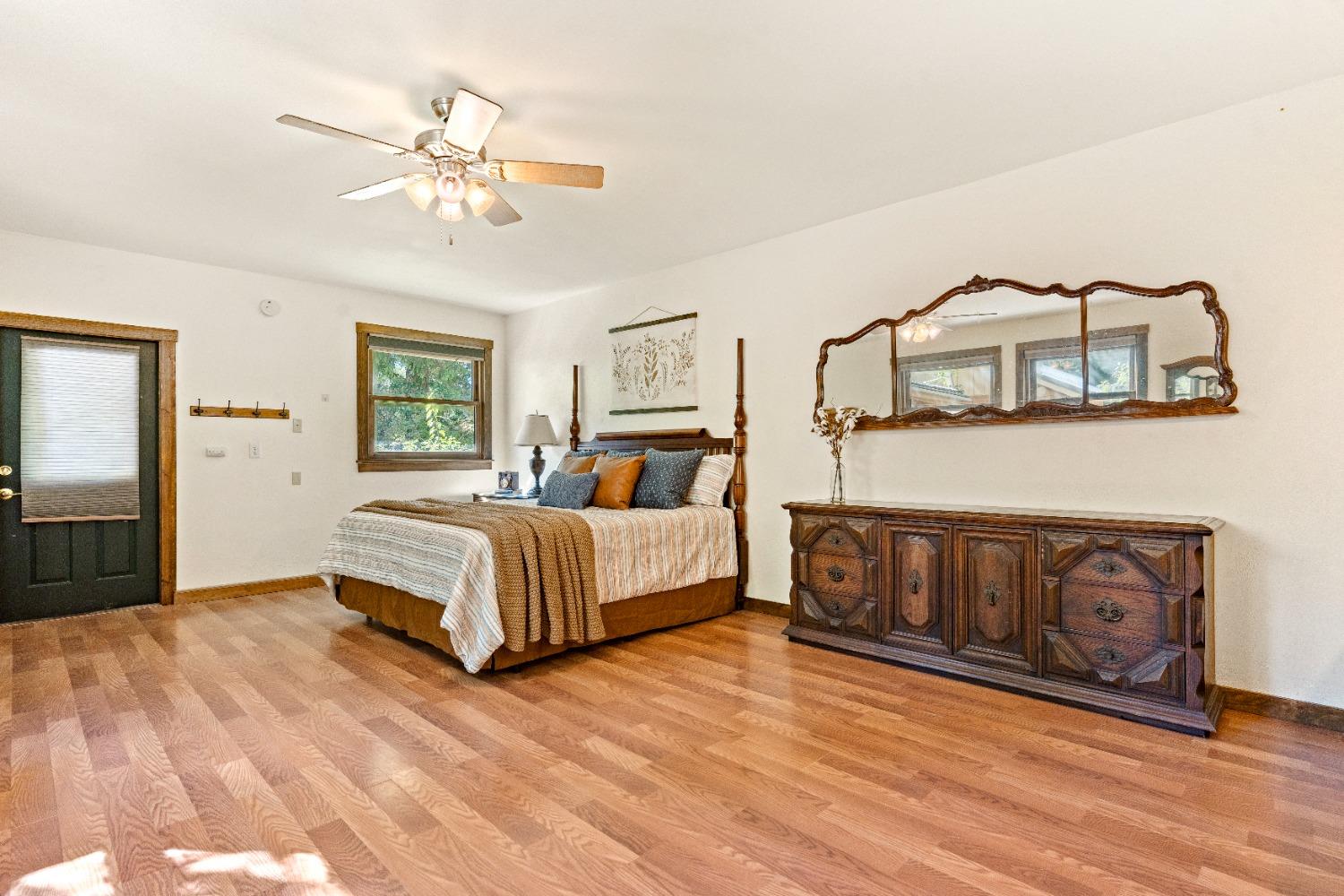 Detail Gallery Image 56 of 99 For 10895 Scotts Flat Dam Road, Nevada City,  CA 95959 - 3 Beds | 2 Baths