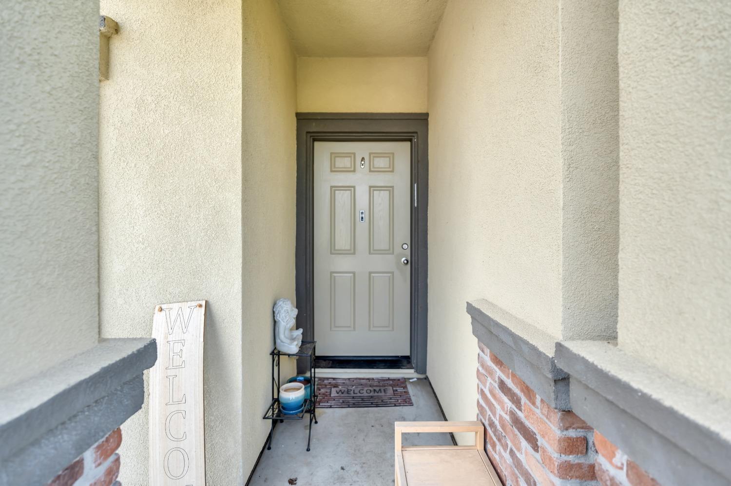 Kestrel Court, Olivehurst, California image 6