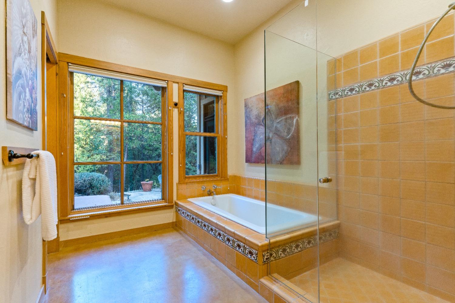 Detail Gallery Image 28 of 99 For 10895 Scotts Flat Dam Road, Nevada City,  CA 95959 - 3 Beds | 2 Baths