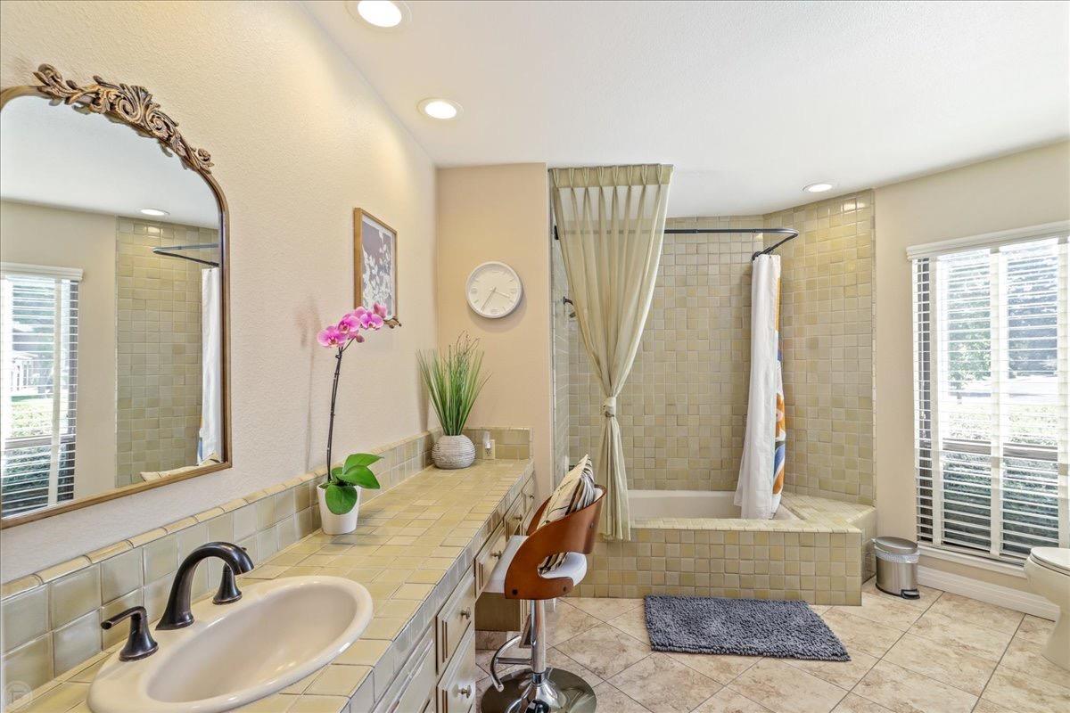 Detail Gallery Image 46 of 93 For 1690 N Johnson Rd, Turlock,  CA 95382 - 3 Beds | 2/1 Baths