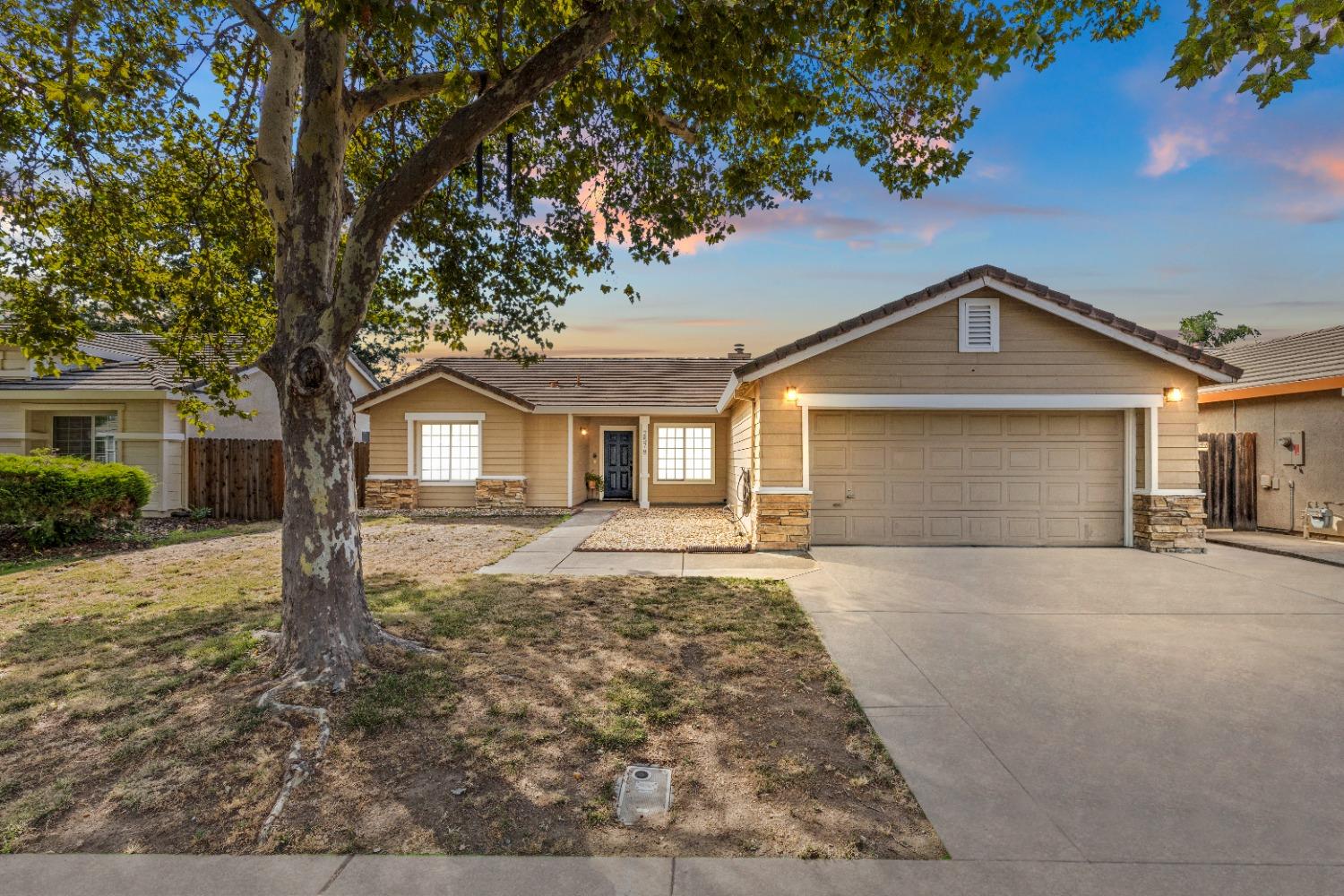 Detail Gallery Image 1 of 1 For 2578 Drummond Dr, Yuba City,  CA 95991 - 4 Beds | 2 Baths