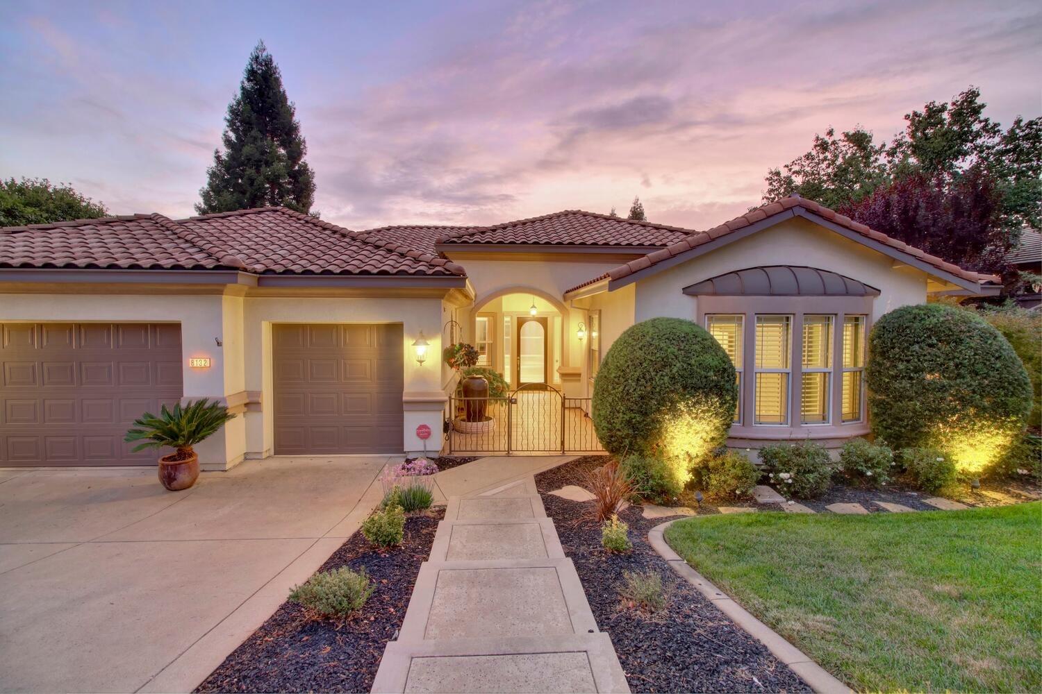 Detail Gallery Image 3 of 82 For 8132 Anastasia Way, El Dorado Hills,  CA 95762 - 4 Beds | 2/1 Baths