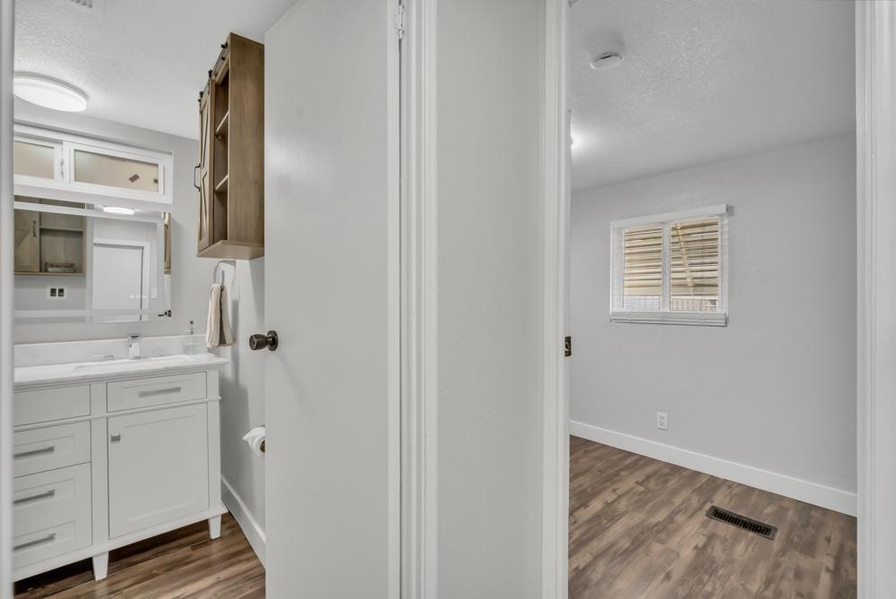 Detail Gallery Image 21 of 51 For 10035 Mills Station Rd 32, Sacramento,  CA 95827 - 3 Beds | 2 Baths