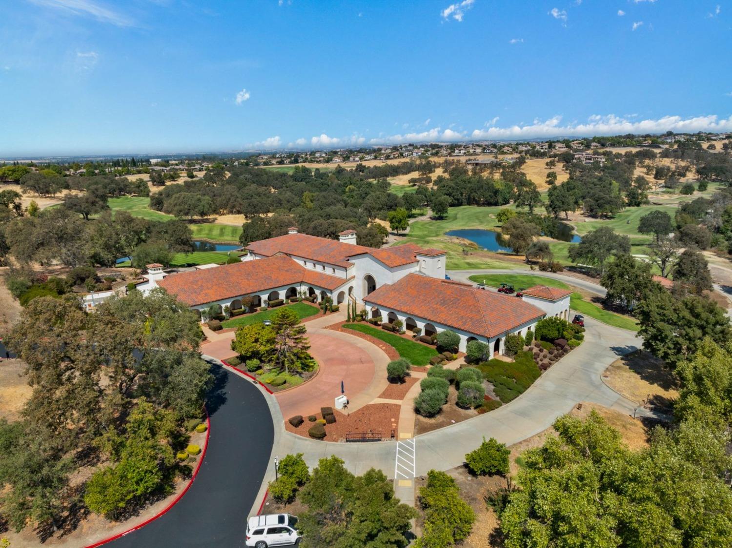 Detail Gallery Image 10 of 32 For 3355 Vista De Madera, Lincoln,  CA 95648 - 5 Beds | 3/2 Baths