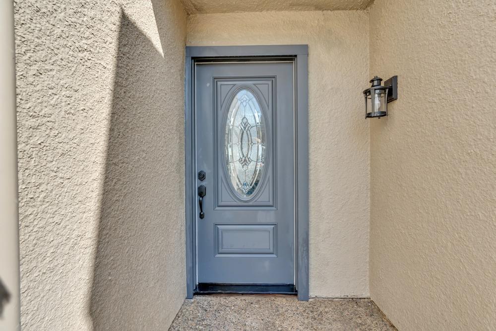 Detail Gallery Image 2 of 45 For 3863 Peninsula Ct, Stockton,  CA 95219 - 2 Beds | 2 Baths