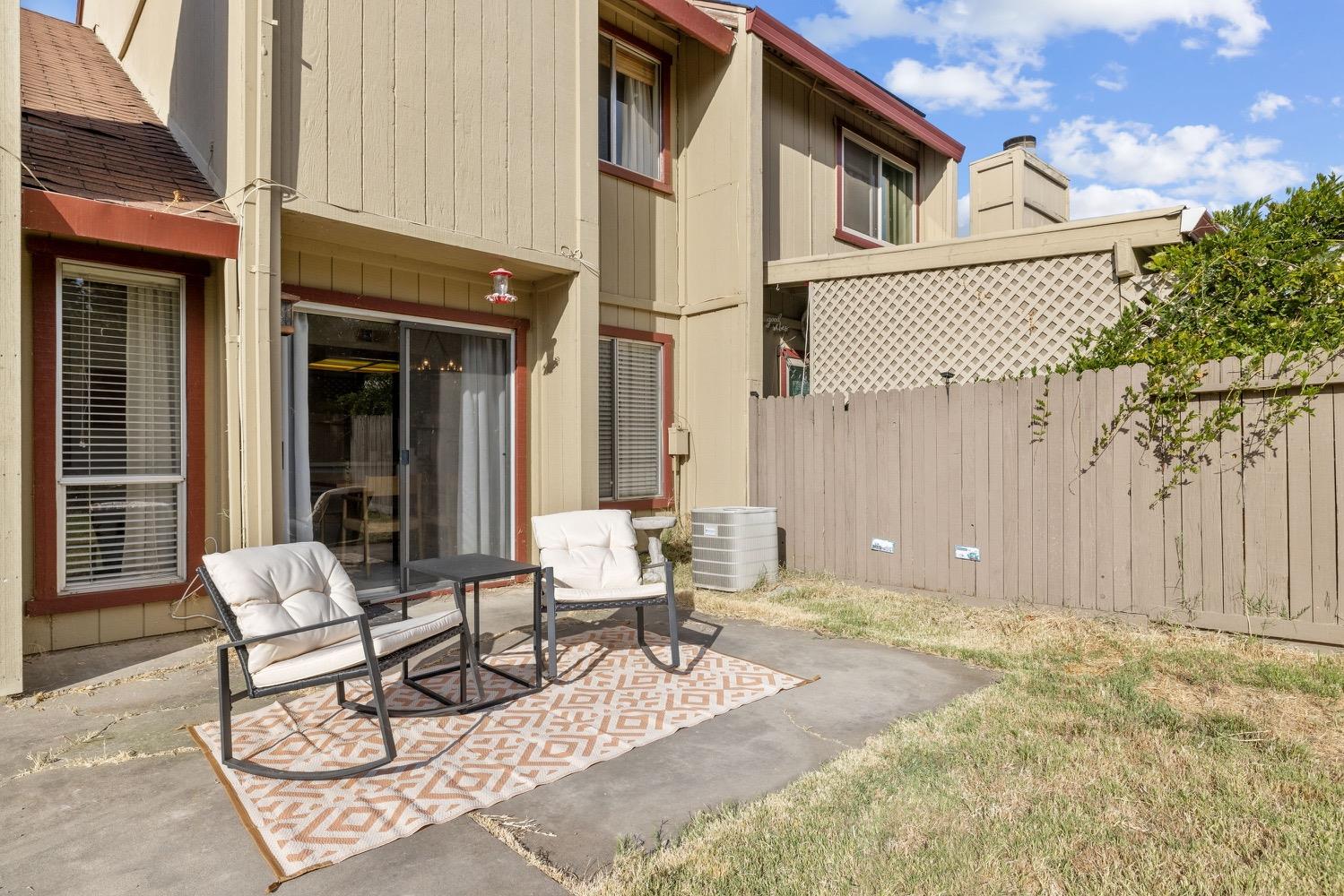 Detail Gallery Image 35 of 36 For 2586 Lagoon Ln, West Sacramento,  CA 95691 - 2 Beds | 1/1 Baths