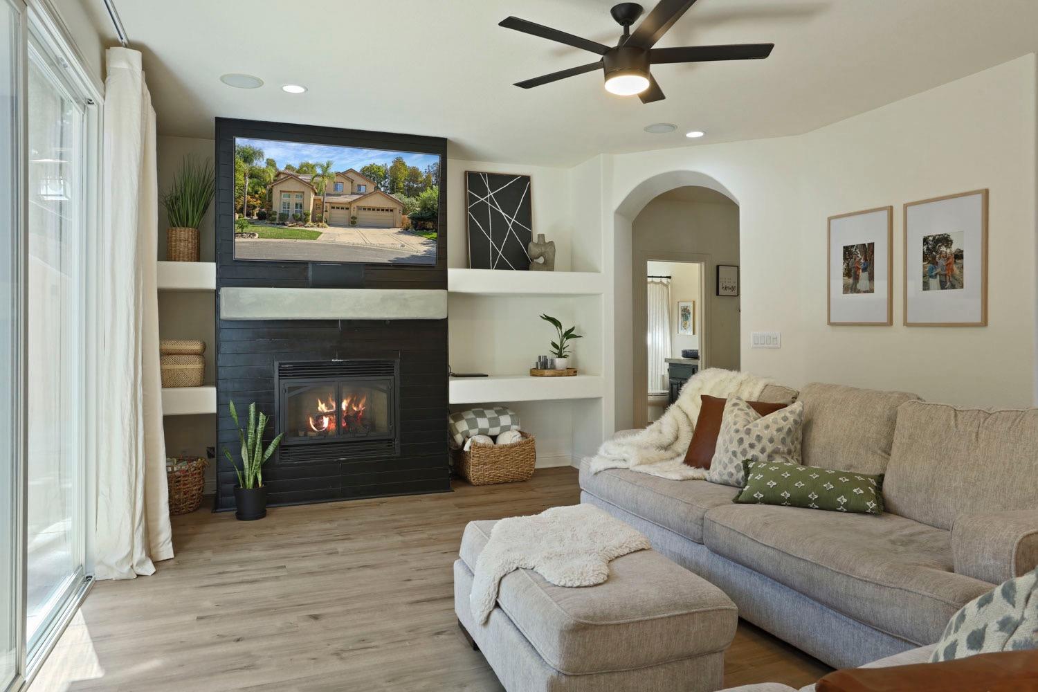 Detail Gallery Image 18 of 43 For 1238 River Pointe Dr, Lodi,  CA 95240 - 4 Beds | 3/1 Baths