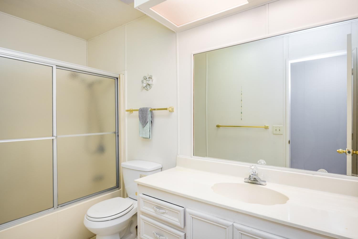 Detail Gallery Image 20 of 33 For 255 Kirkwood Dr, Roseville,  CA 95678 - 2 Beds | 2/1 Baths