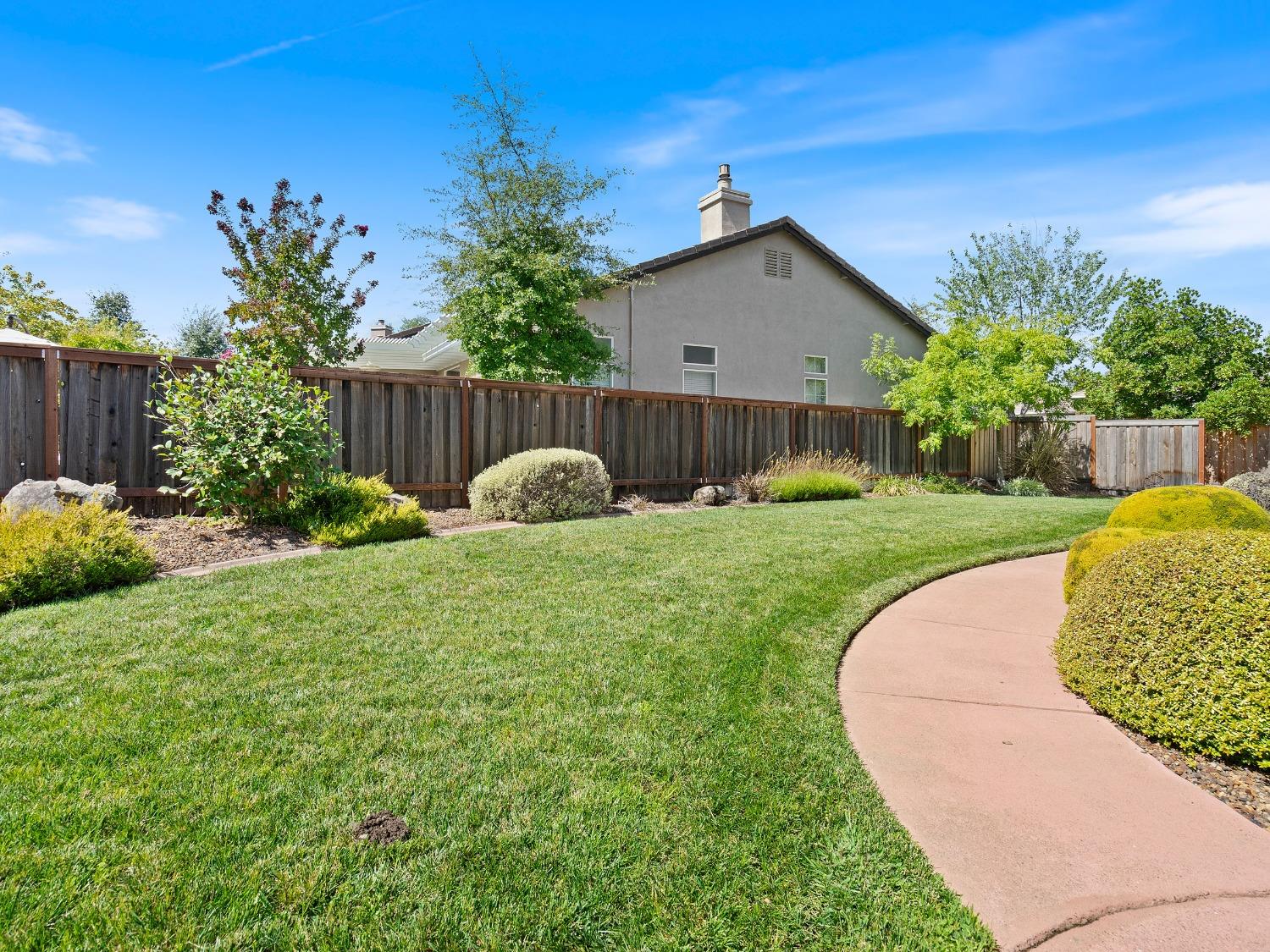 Detail Gallery Image 50 of 62 For 2398 Summer Dr, El Dorado Hills,  CA 95762 - 5 Beds | 3 Baths