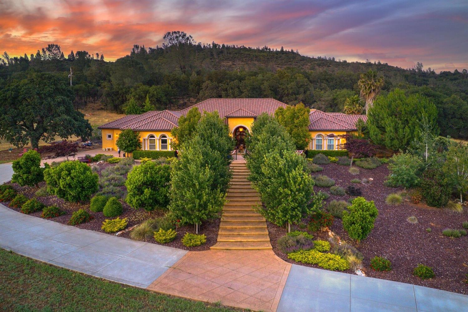 Detail Gallery Image 77 of 87 For 3645 Tri Family Rd, Pilot Hill,  CA 95664 - 4 Beds | 4/1 Baths