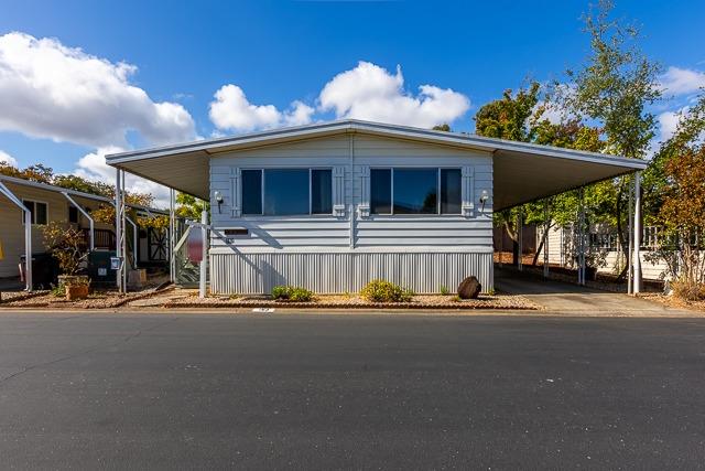 Detail Gallery Image 1 of 40 For 163 Rimma Way, Roseville,  CA 95661 - 2 Beds | 2 Baths