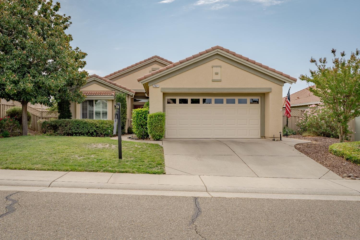 Detail Gallery Image 4 of 50 For 2621 Winding Way, Lincoln,  CA 95648 - 2 Beds | 2 Baths