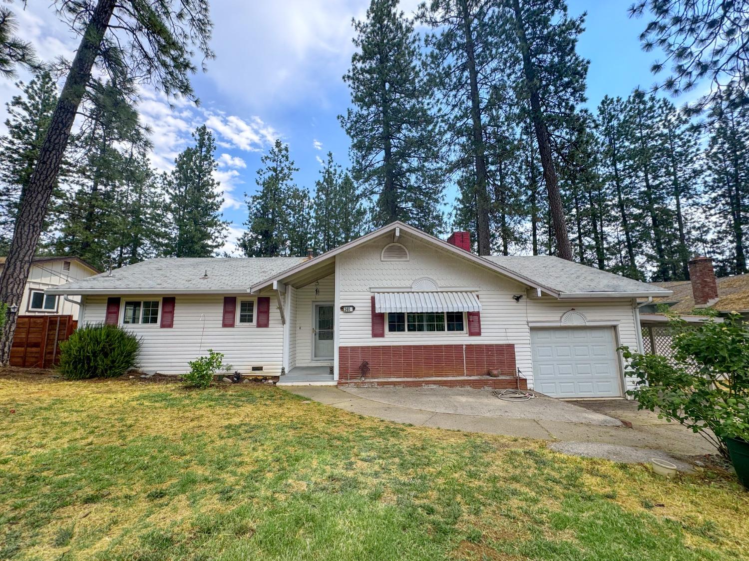 Cornwall Avenue, Grass Valley, California image 1