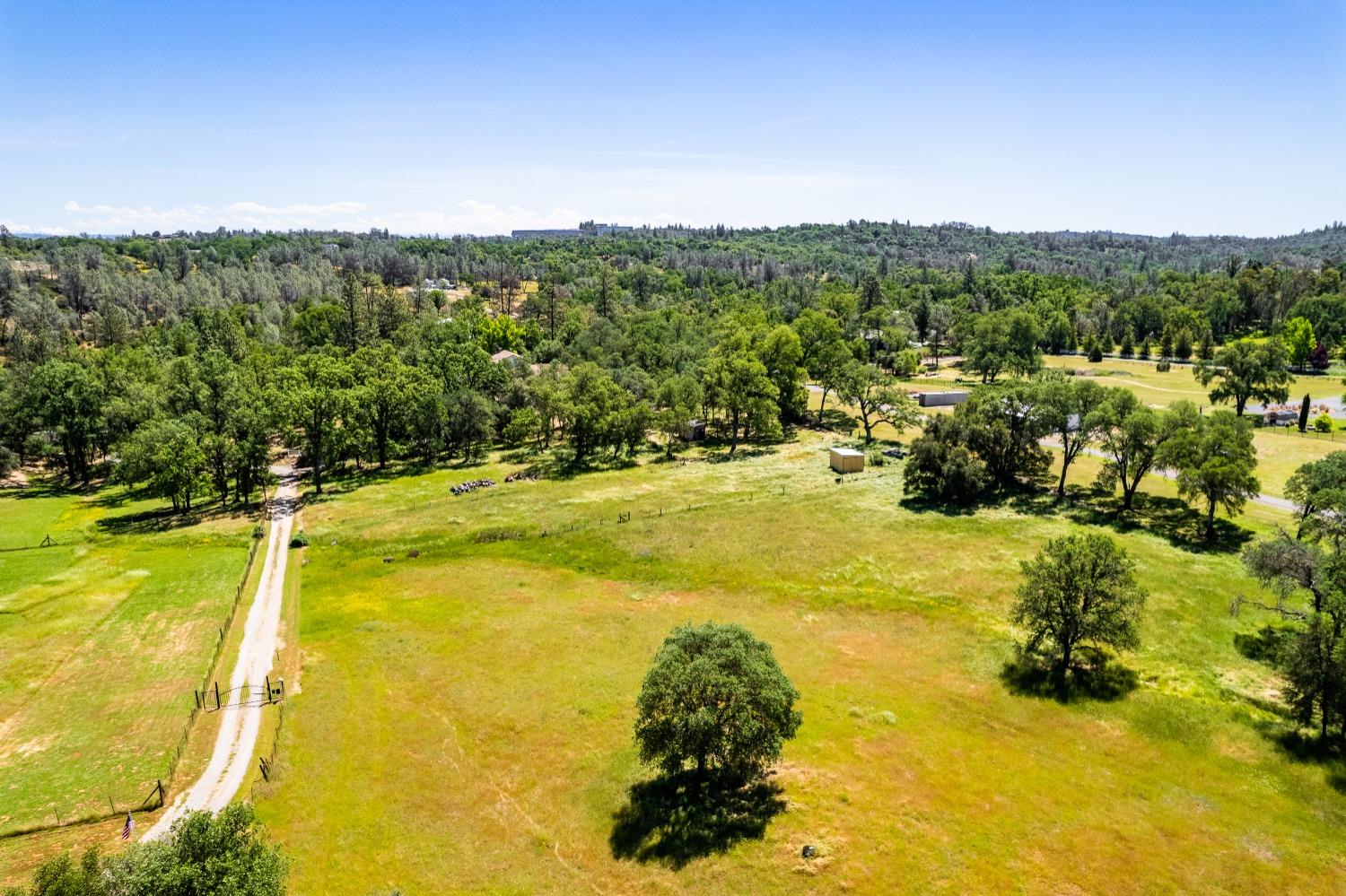 Detail Gallery Image 48 of 56 For 2720 North Shingle Rd, Shingle Springs,  CA 95682 - 4 Beds | 3/1 Baths