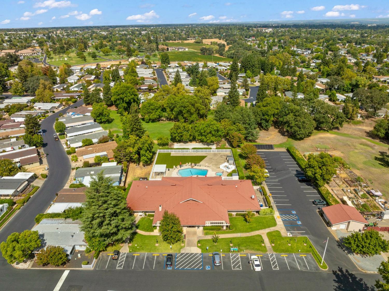 Detail Gallery Image 47 of 52 For 6732 Alden Ln, Citrus Heights,  CA 95621 - 2 Beds | 2 Baths