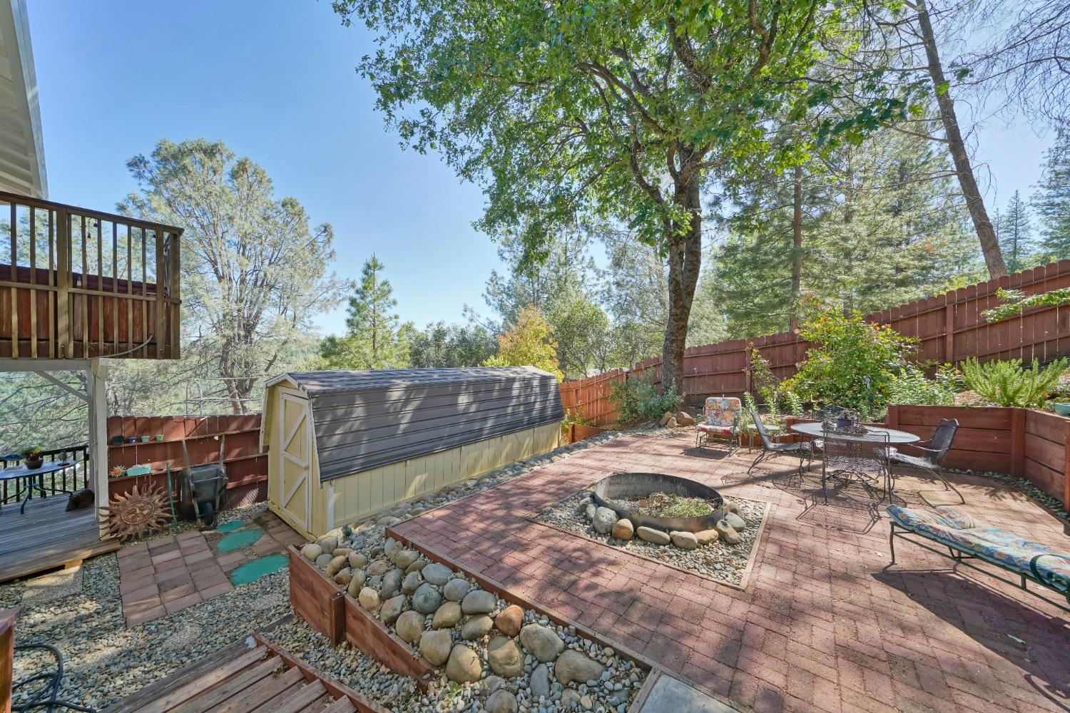 Detail Gallery Image 35 of 41 For 3881 Thorson Dr, Placerville,  CA 95667 - 3 Beds | 3 Baths