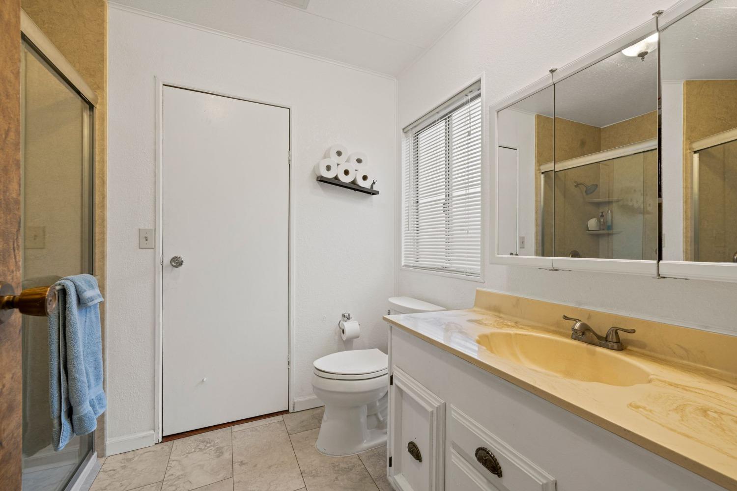 Detail Gallery Image 34 of 52 For 6732 Alden Ln, Citrus Heights,  CA 95621 - 2 Beds | 2 Baths