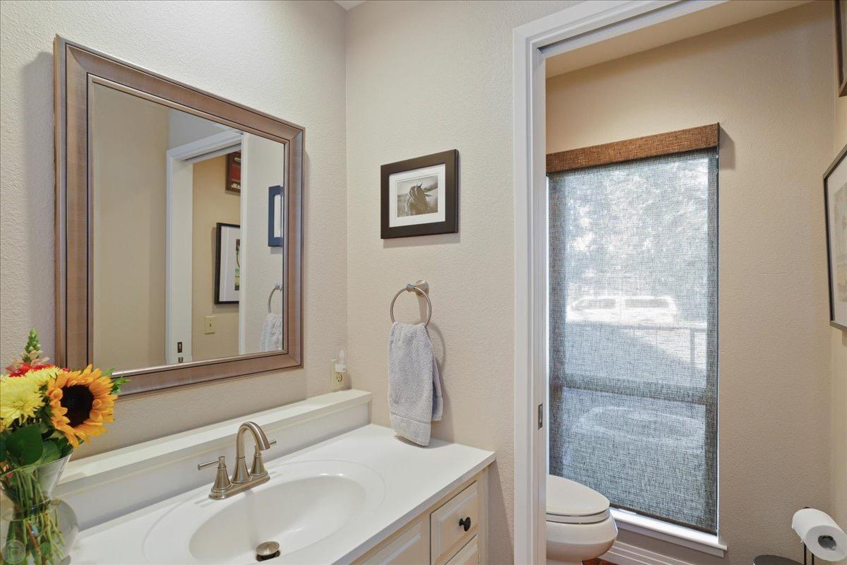 Detail Gallery Image 35 of 93 For 1690 N Johnson Rd, Turlock,  CA 95382 - 3 Beds | 2/1 Baths