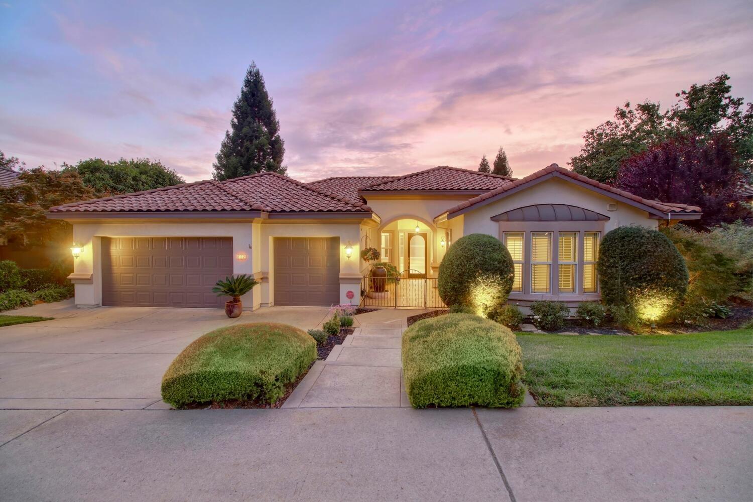 Detail Gallery Image 2 of 82 For 8132 Anastasia Way, El Dorado Hills,  CA 95762 - 4 Beds | 2/1 Baths