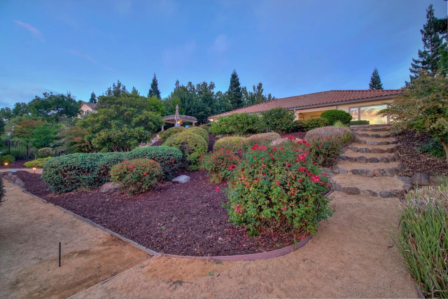 Detail Gallery Image 13 of 82 For 8132 Anastasia Way, El Dorado Hills,  CA 95762 - 4 Beds | 2/1 Baths