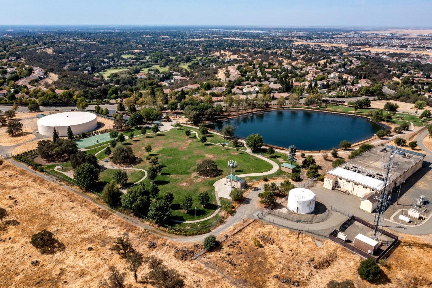 Detail Gallery Image 34 of 37 For 3005 Chimney Ct, Rocklin,  CA 95765 - 2 Beds | 2 Baths