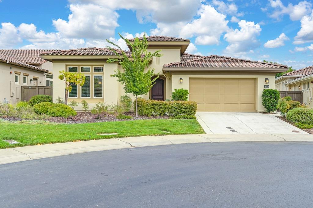 Detail Gallery Image 9 of 82 For 4003 Reni Ct, El Dorado Hills,  CA 95762 - 3 Beds | 3/1 Baths