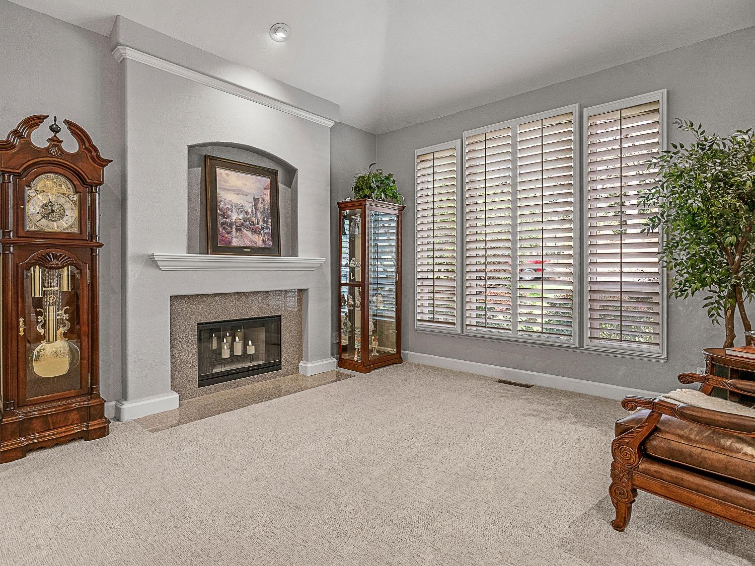 Detail Gallery Image 18 of 69 For 4188 Kilt Cir, El Dorado Hills,  CA 95762 - 5 Beds | 3 Baths