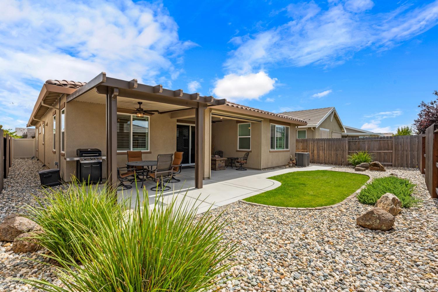 Detail Gallery Image 29 of 43 For 5041 Hemisphere Ln, Roseville,  CA 95747 - 2 Beds | 2 Baths