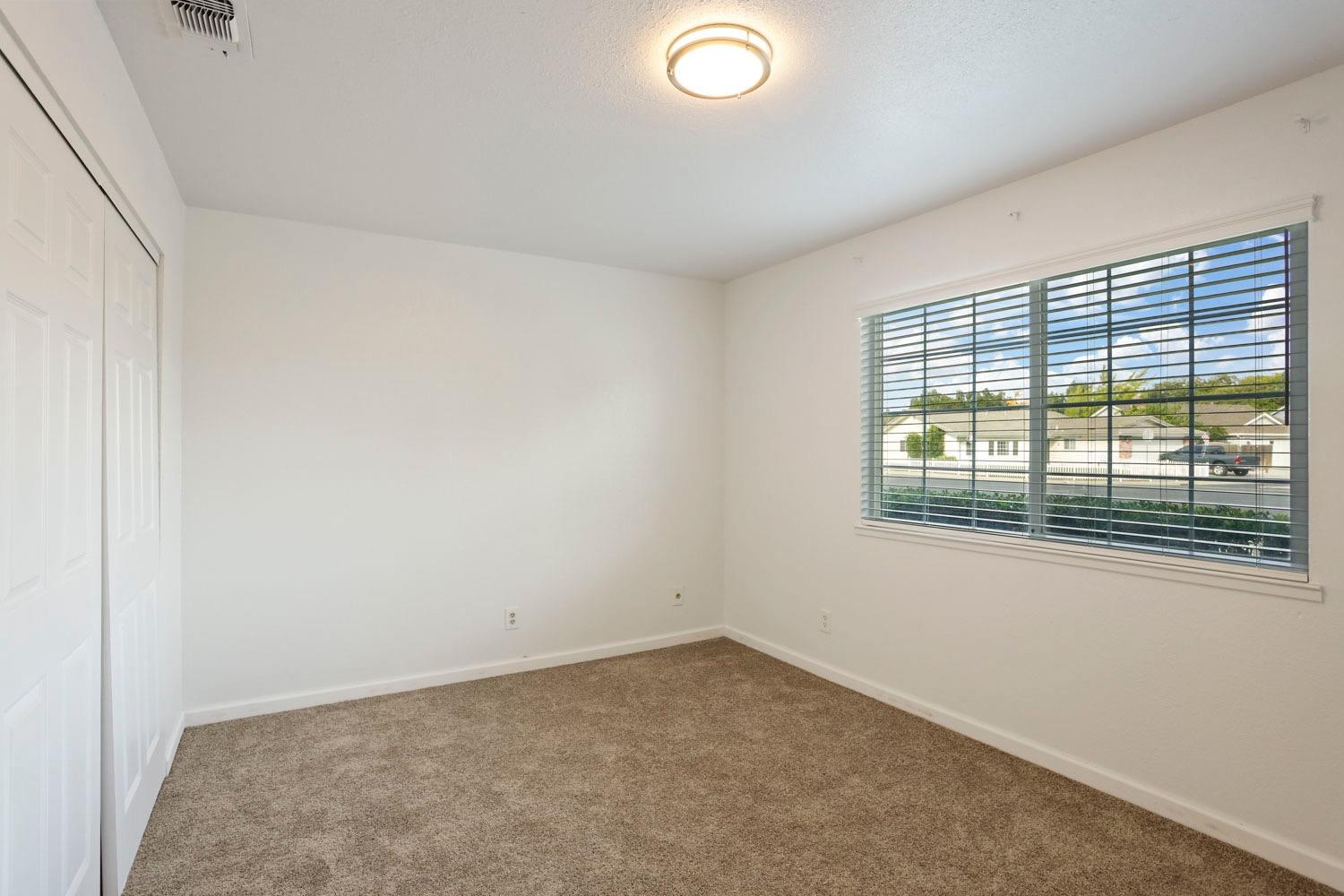 Detail Gallery Image 33 of 52 For 1469 Trailwood Ave, Manteca,  CA 95336 - 4 Beds | 2 Baths