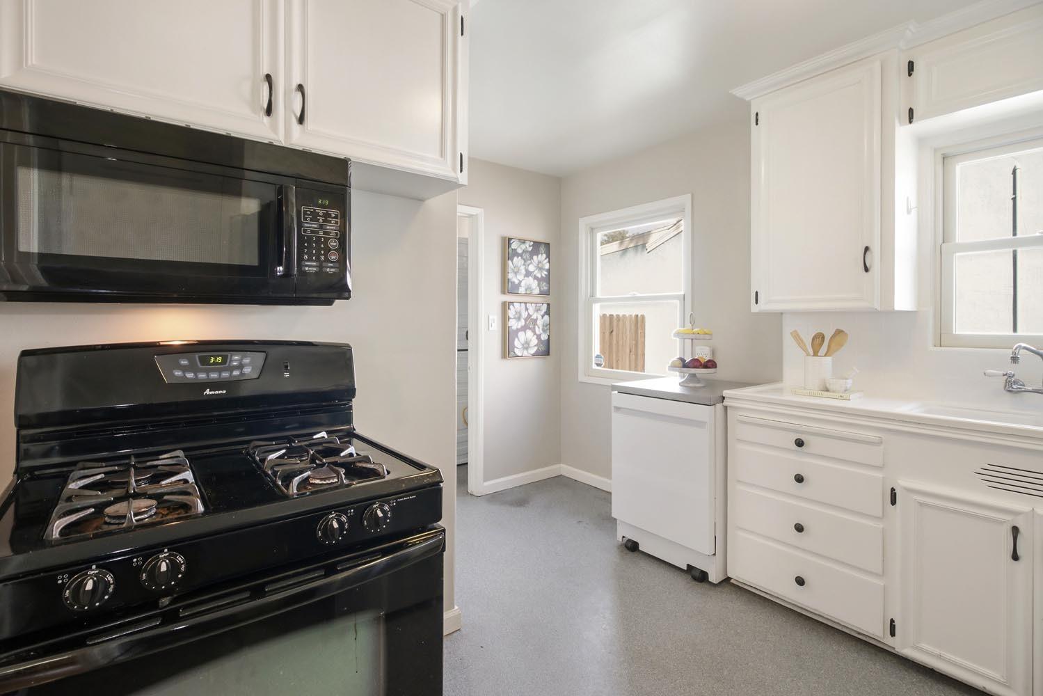 Detail Gallery Image 19 of 50 For 2335 Irvin Way, Sacramento,  CA 95822 - 2 Beds | 1 Baths