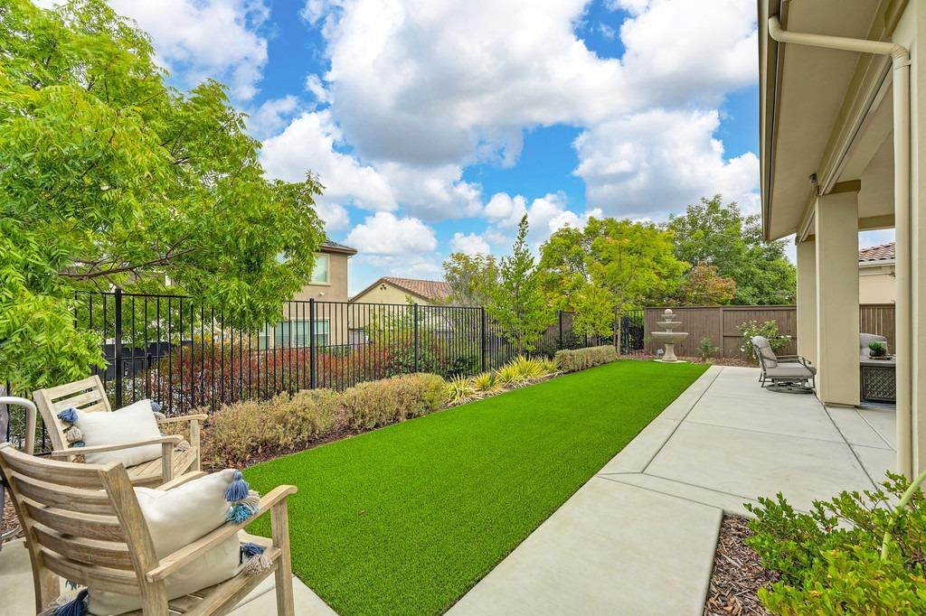 Detail Gallery Image 72 of 82 For 4003 Reni Ct, El Dorado Hills,  CA 95762 - 3 Beds | 3/1 Baths