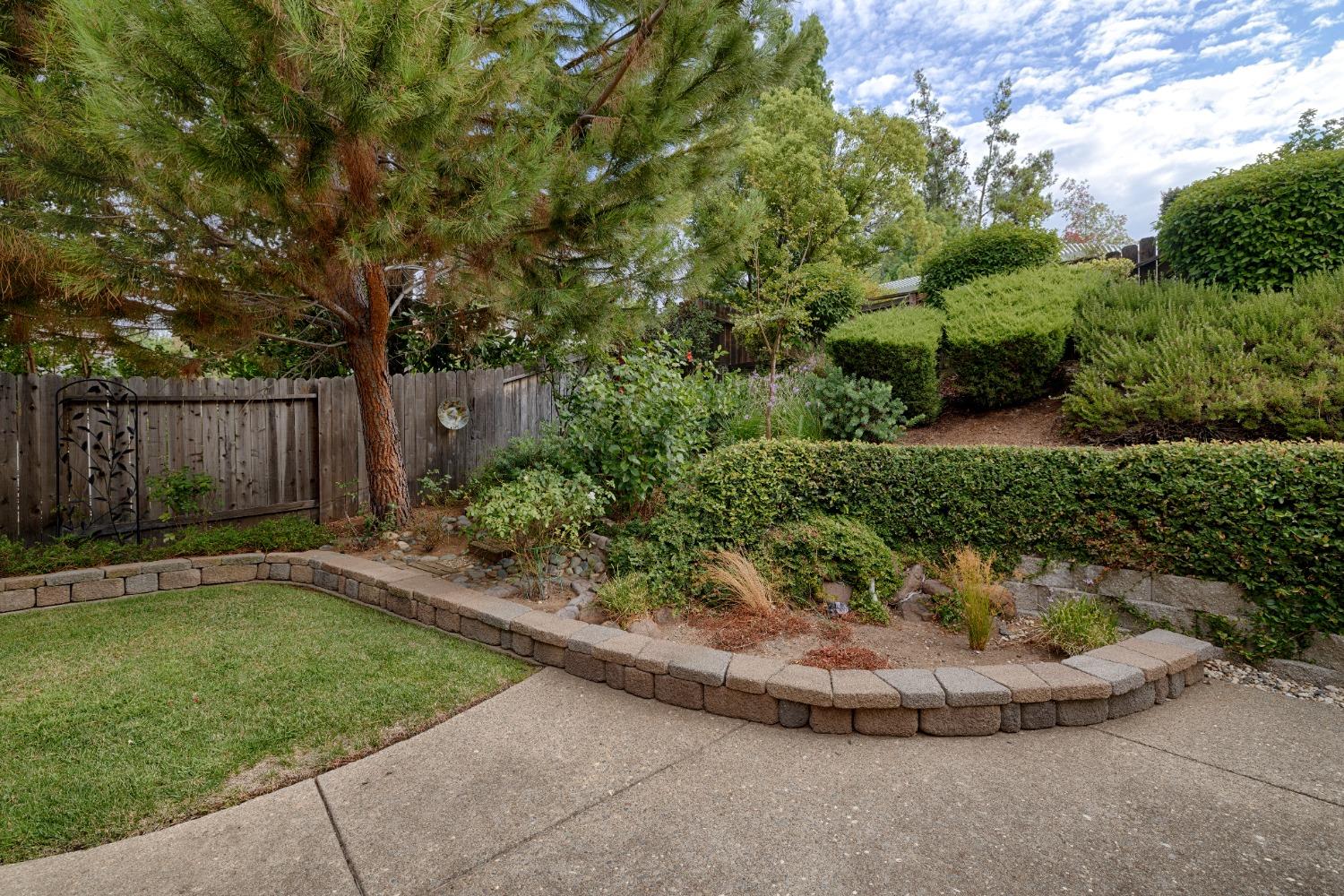 Detail Gallery Image 25 of 37 For 3005 Chimney Ct, Rocklin,  CA 95765 - 2 Beds | 2 Baths