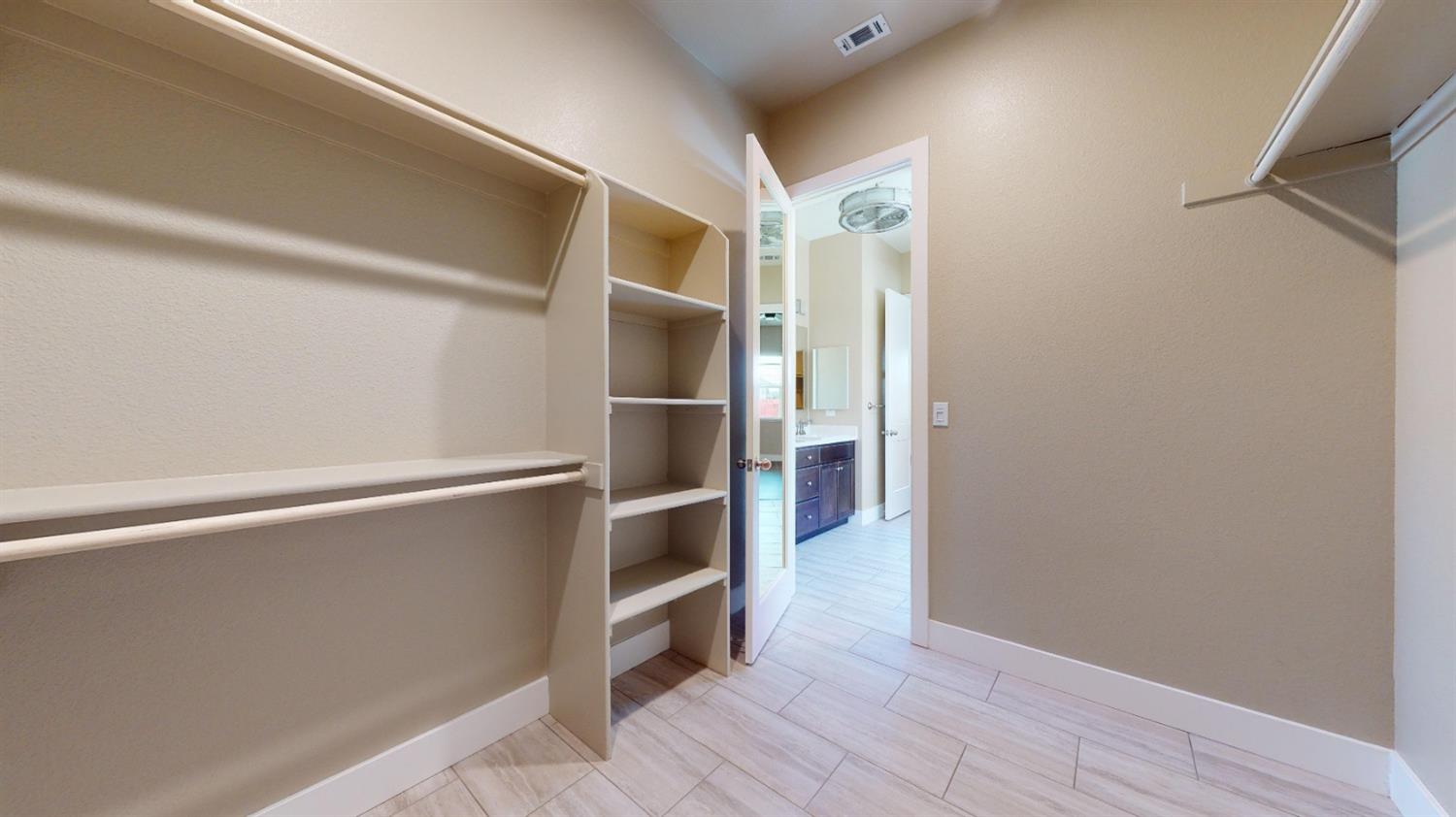 Detail Gallery Image 38 of 49 For 1281 Heartland Dr, Manteca,  CA 95337 - 3 Beds | 2 Baths