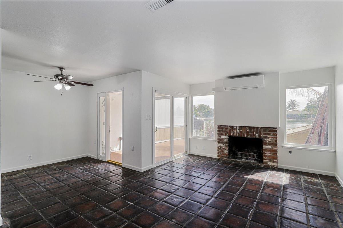 Detail Gallery Image 9 of 51 For 3780 W Benjamin Holt Dr, Stockton,  CA 95219 - 2 Beds | 2/1 Baths