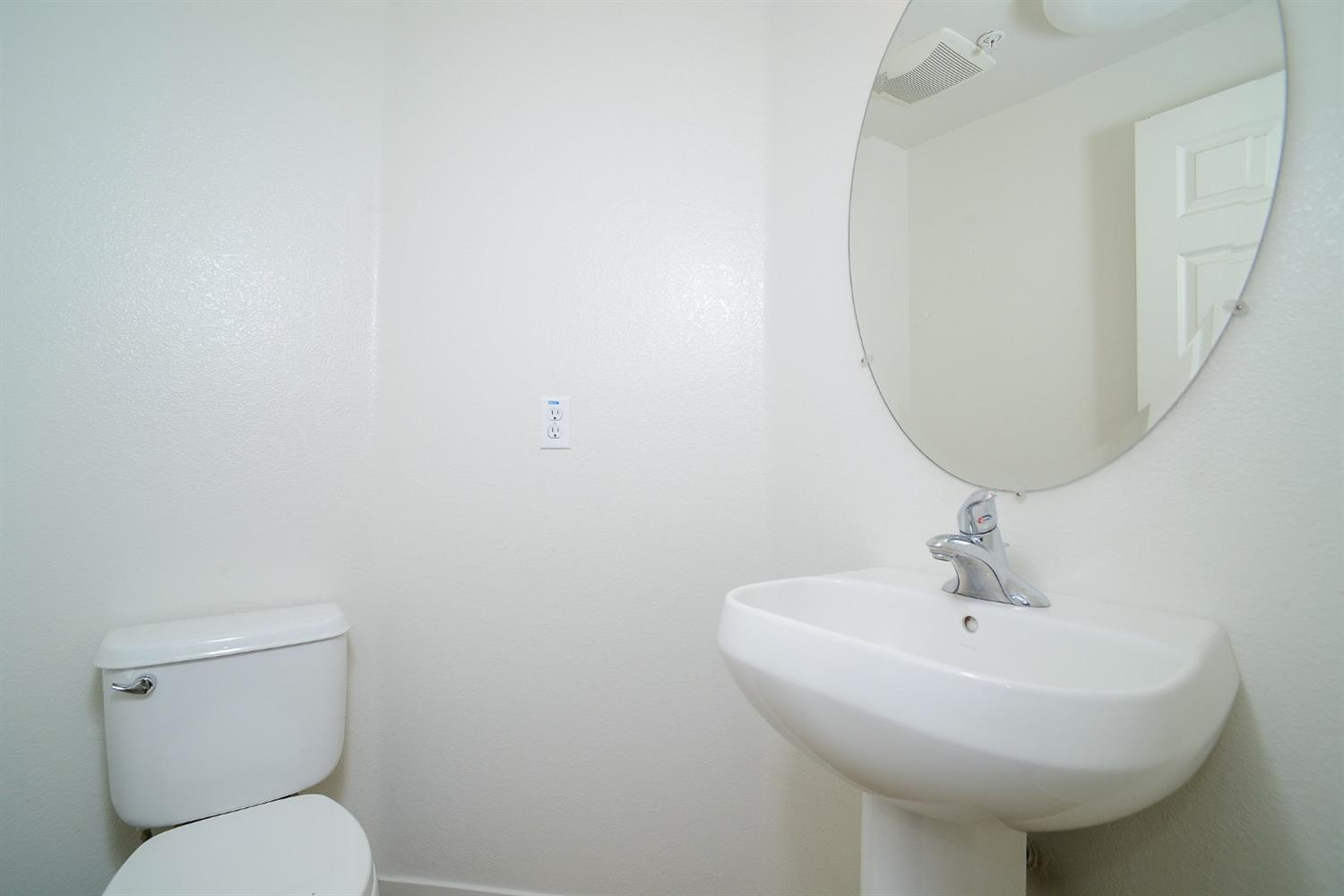 Photo #7: 224105340 Listing 