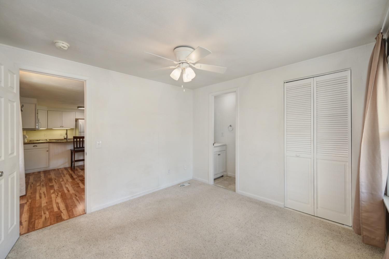 Detail Gallery Image 12 of 29 For 1027 Olive Dr 14, Davis,  CA 95616 - 2 Beds | 1/1 Baths