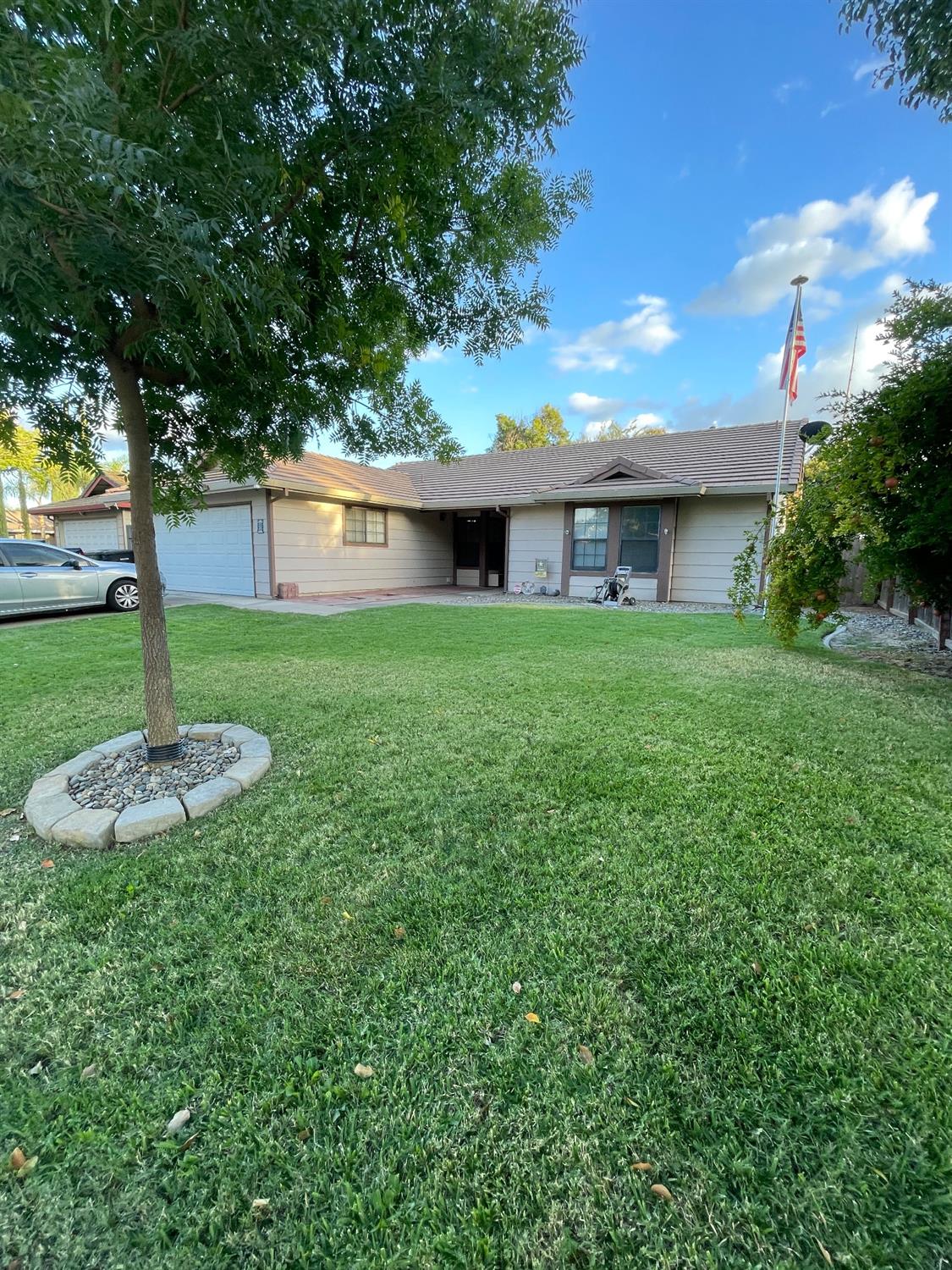 Detail Gallery Image 2 of 18 For 3316 Blackrock, Modesto,  CA 95354 - 3 Beds | 2 Baths